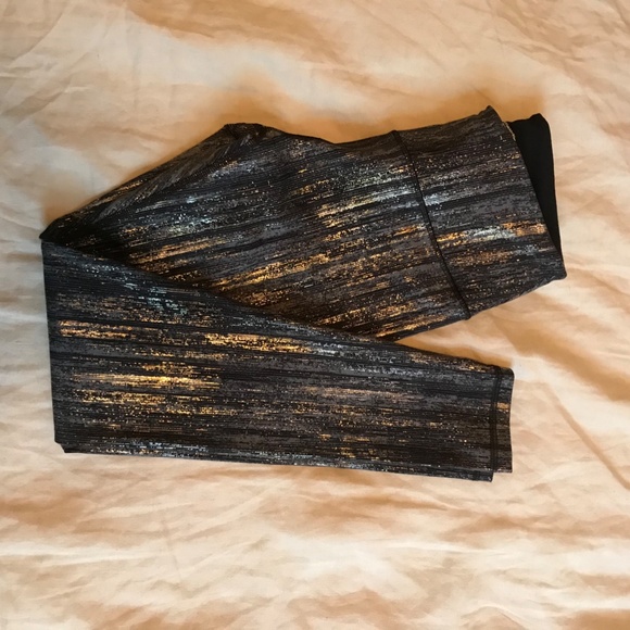 Victoria Secret Leggings - Picture 5 of 6